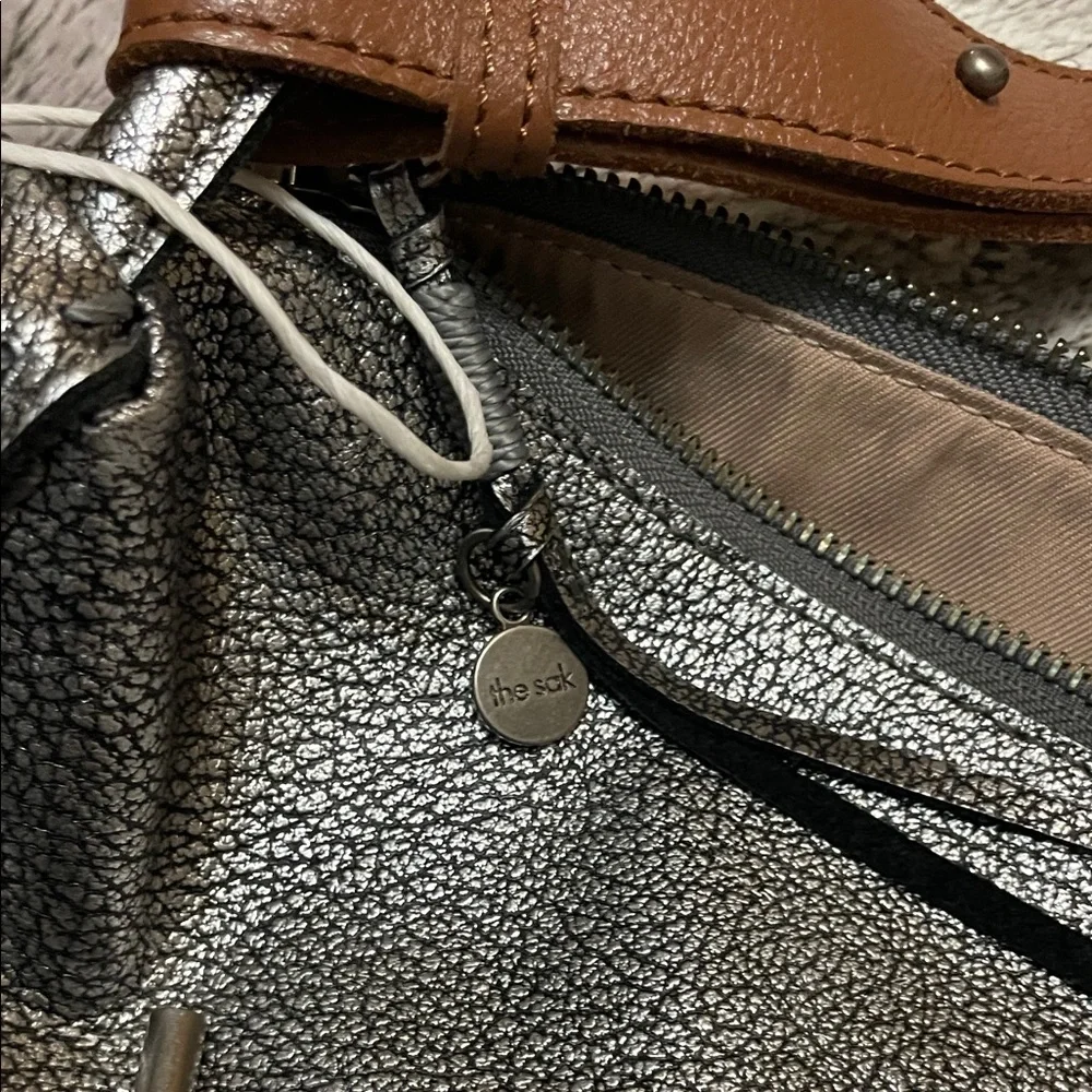 Silver Textured Women's Bag. Listing will be removed 2/6/26 - Picture 7 of 7